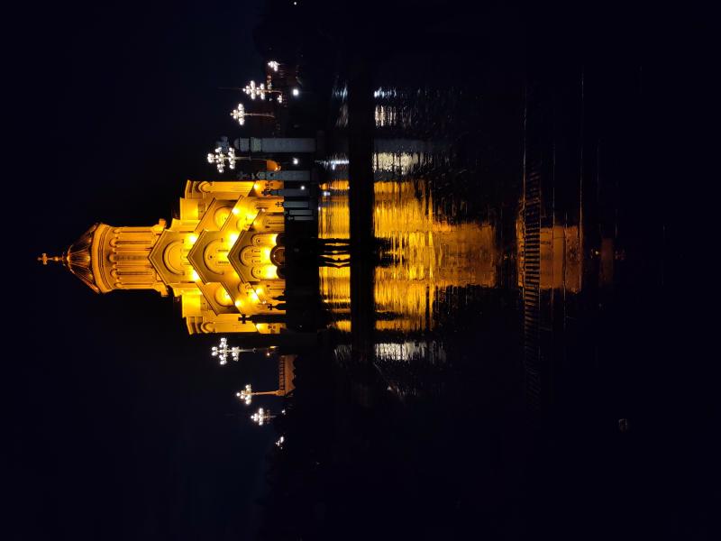 carousel image 9